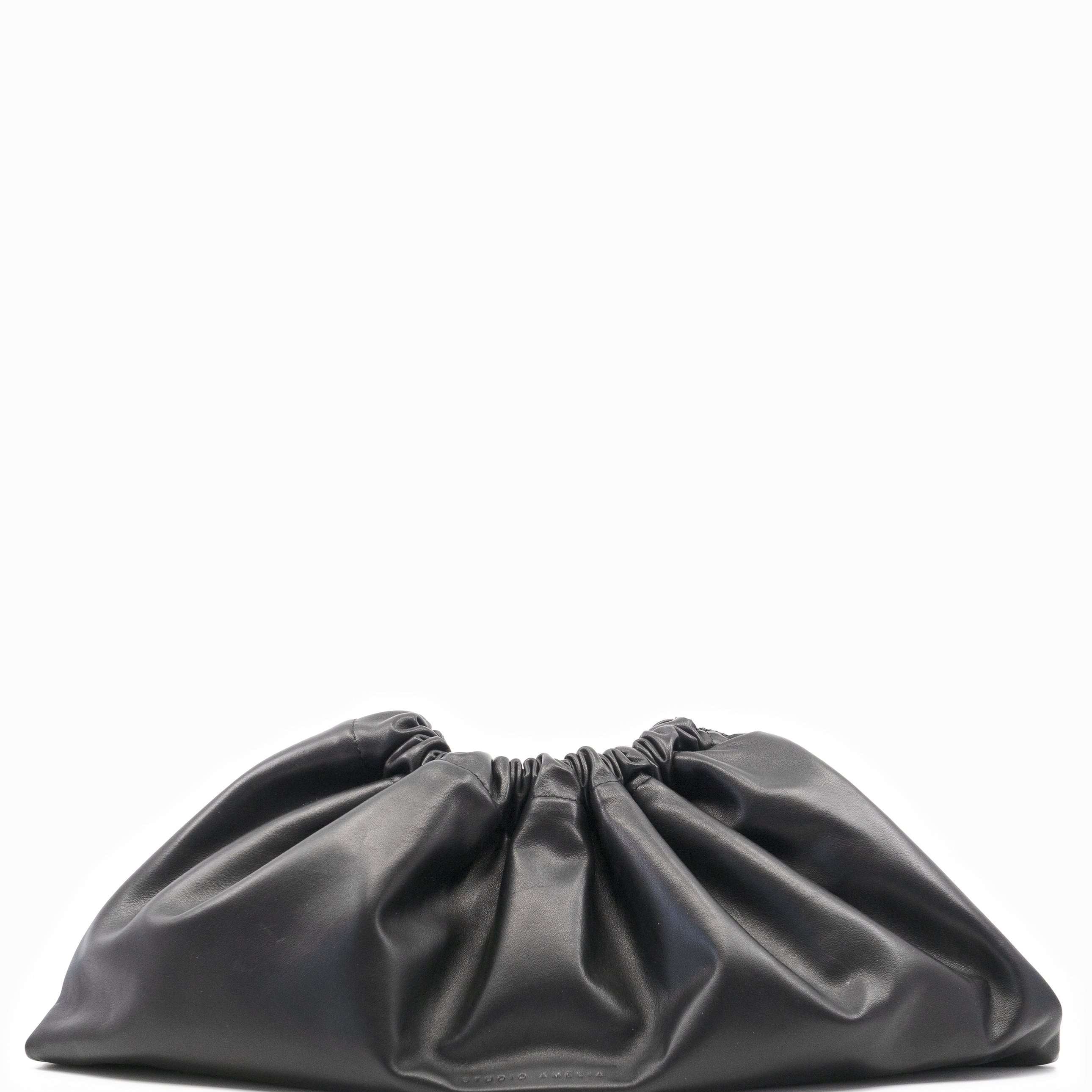 1.3-Black-Bag_ONLINE_A.jpg