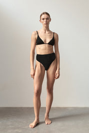 Triangle Top Bouclê | Black