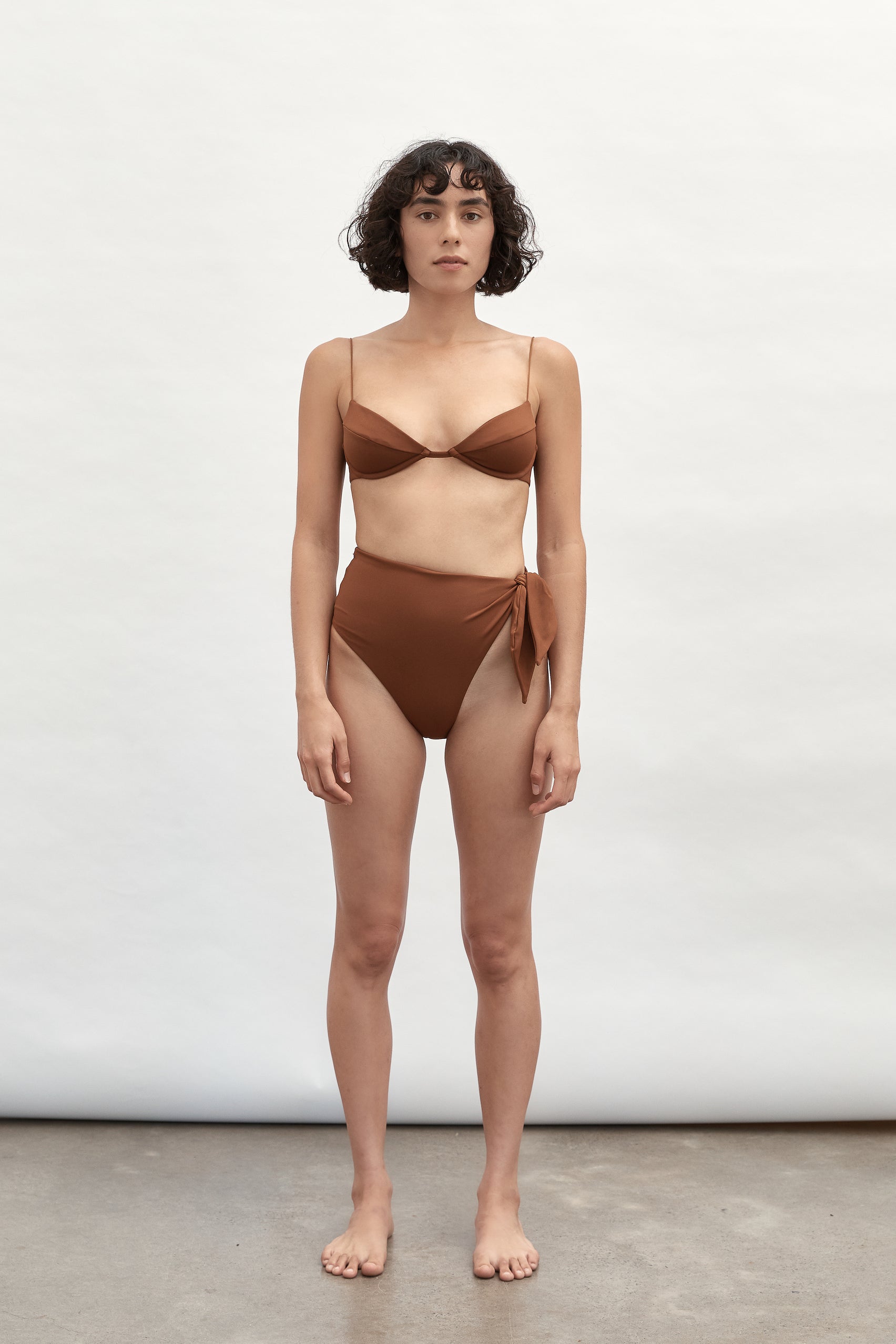 Asymmetrical Tie Bottom | Truffle