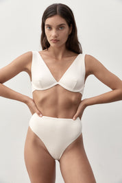 Lara Plunge Top Bouclê | Ecru