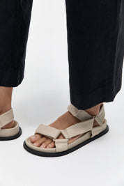 Padded Sportsu Sandal - Ecru