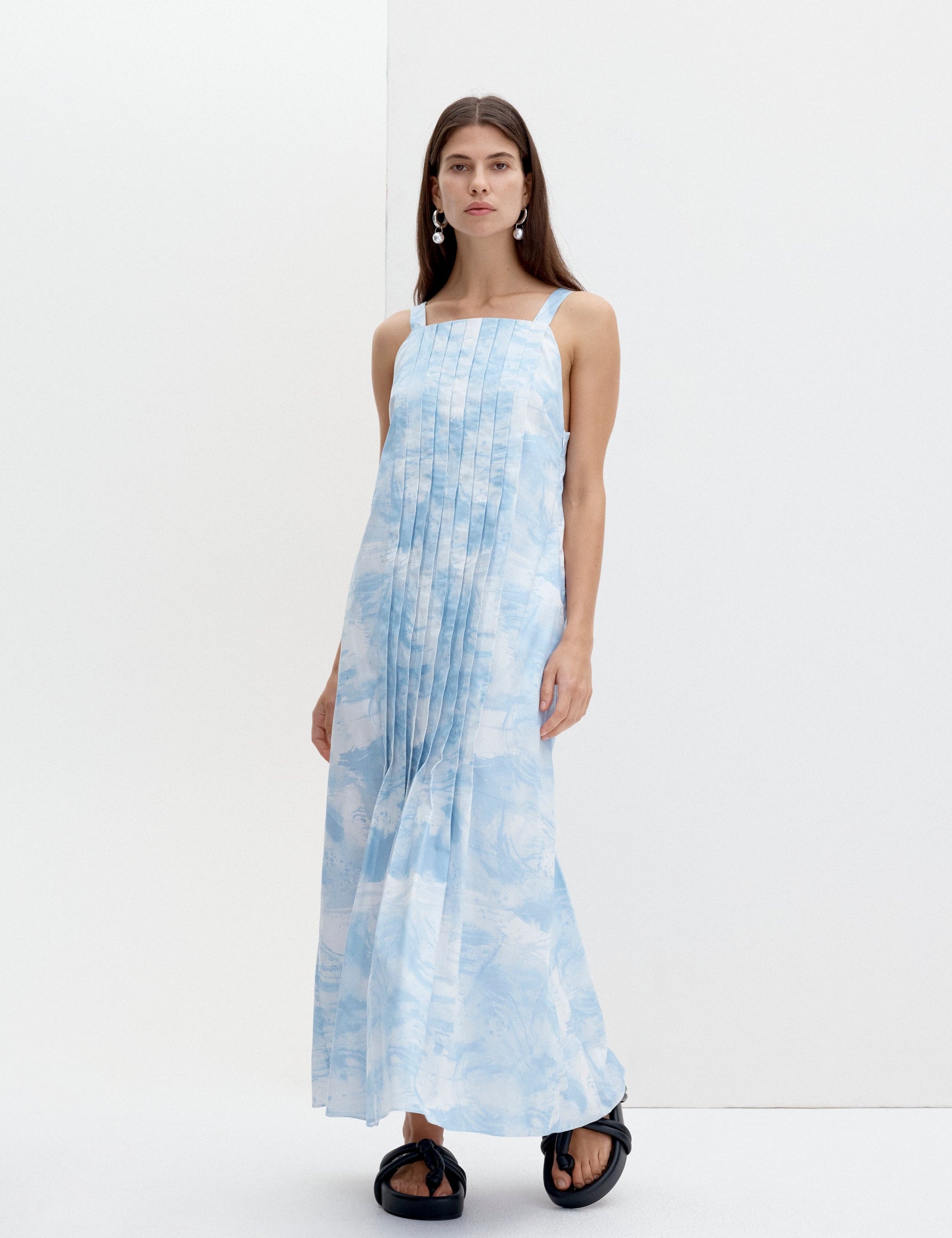 Alice Dress in Cirrus Print Icy Blue Alice Dress in Cirrus Print Icy Blue