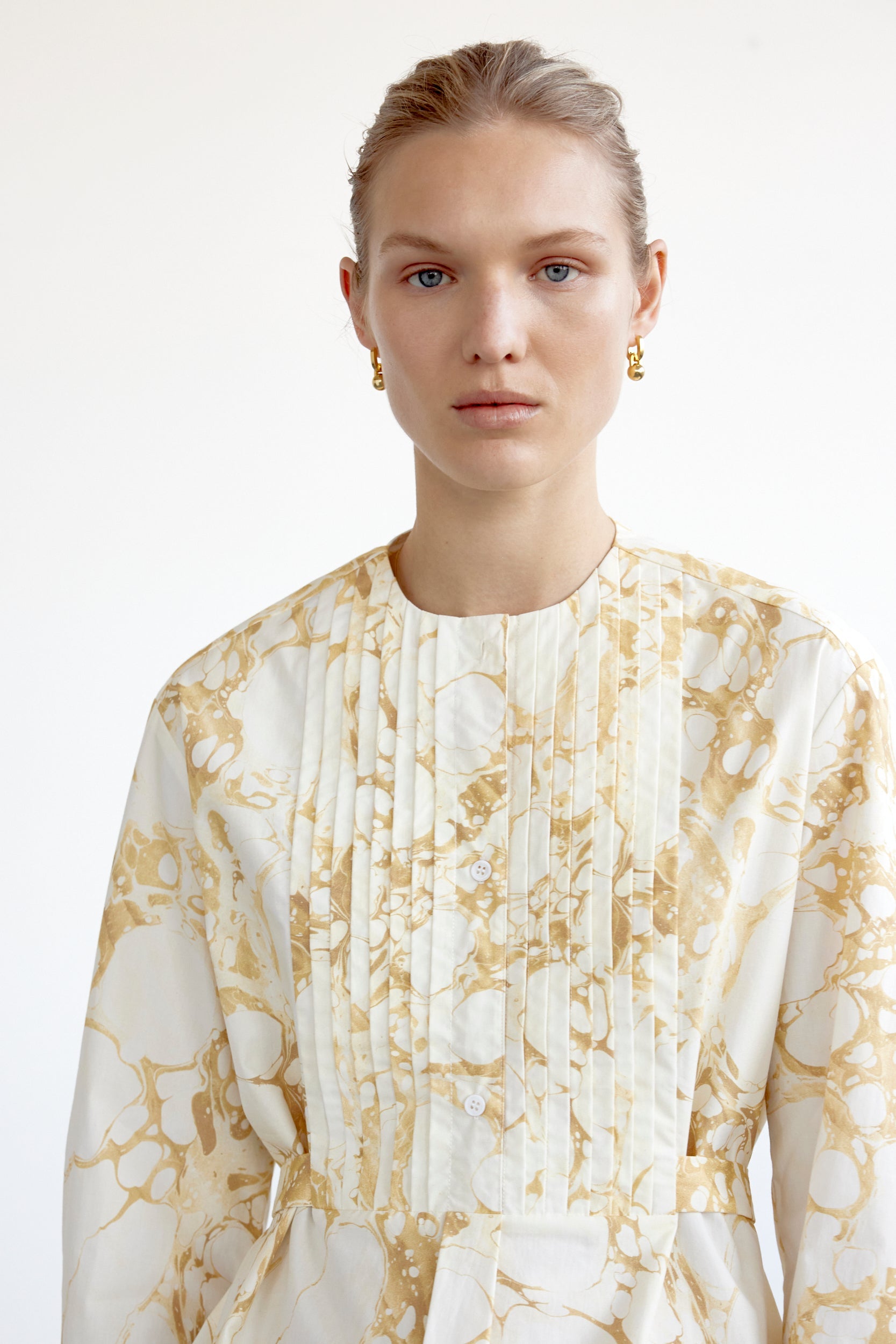 Becca Shirt | Cellular Print Gold