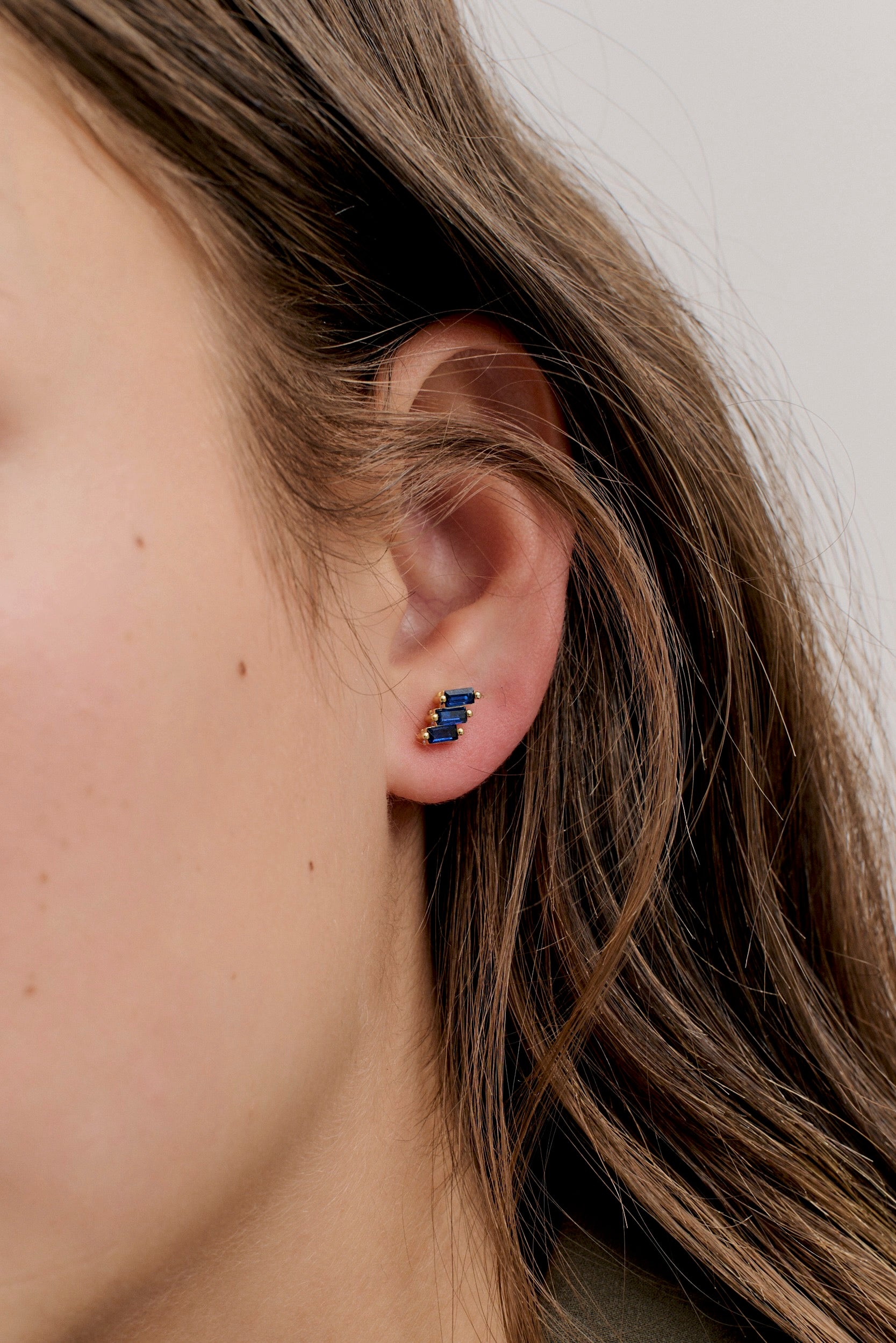Le Bleu Stud