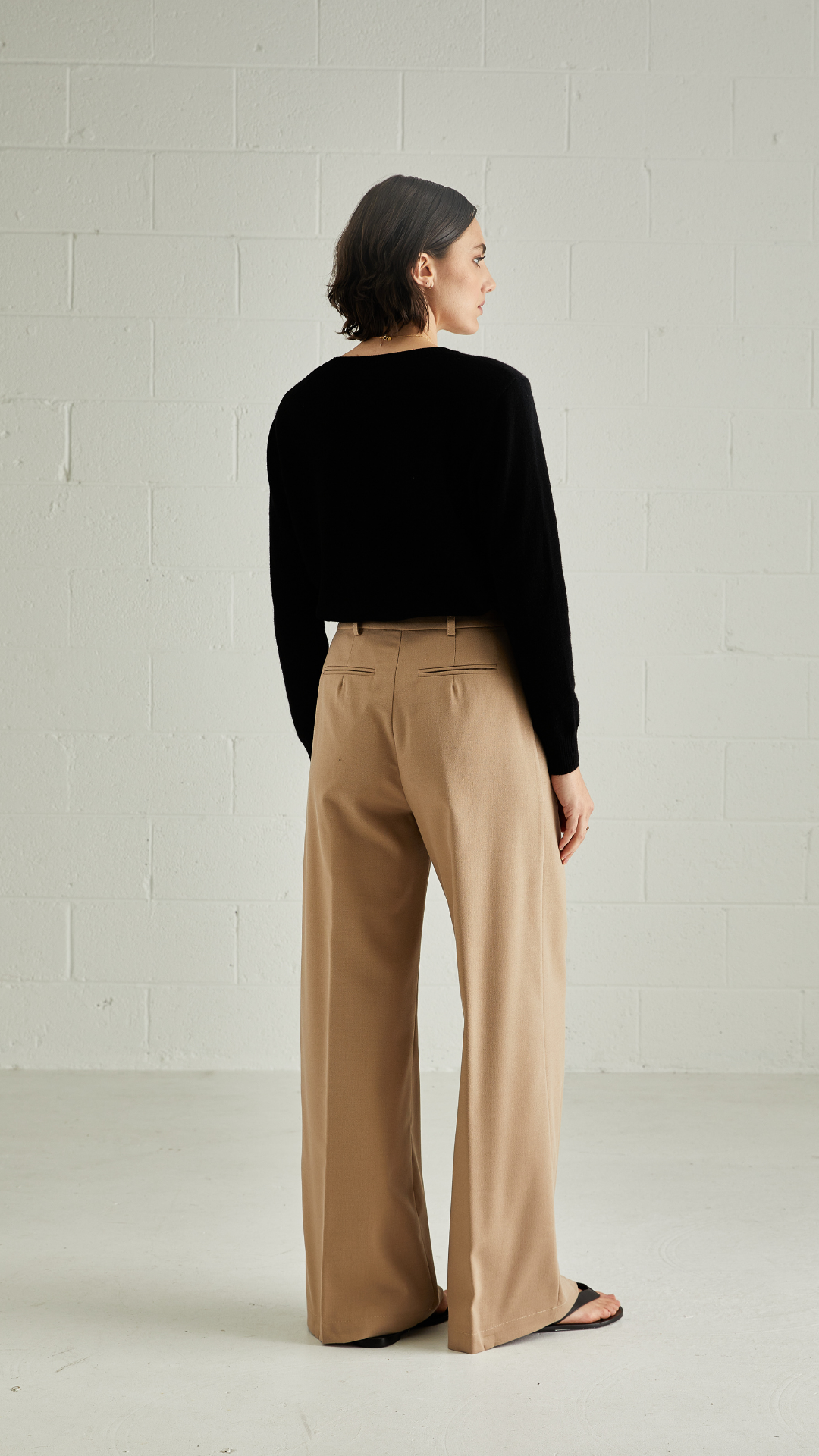 Signature Relaxed Tailored Trouser, Camel