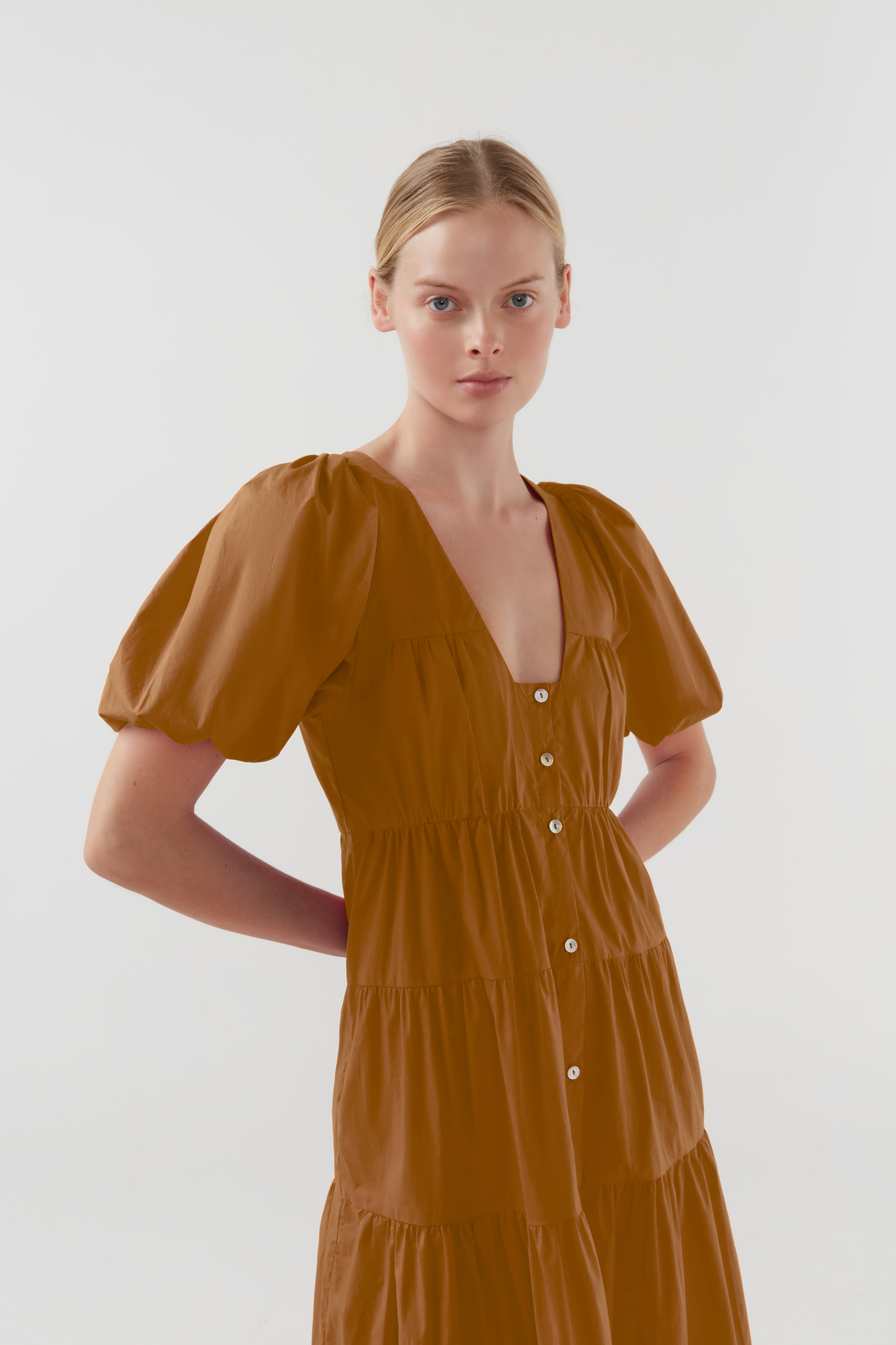 Cecci Dress Camel