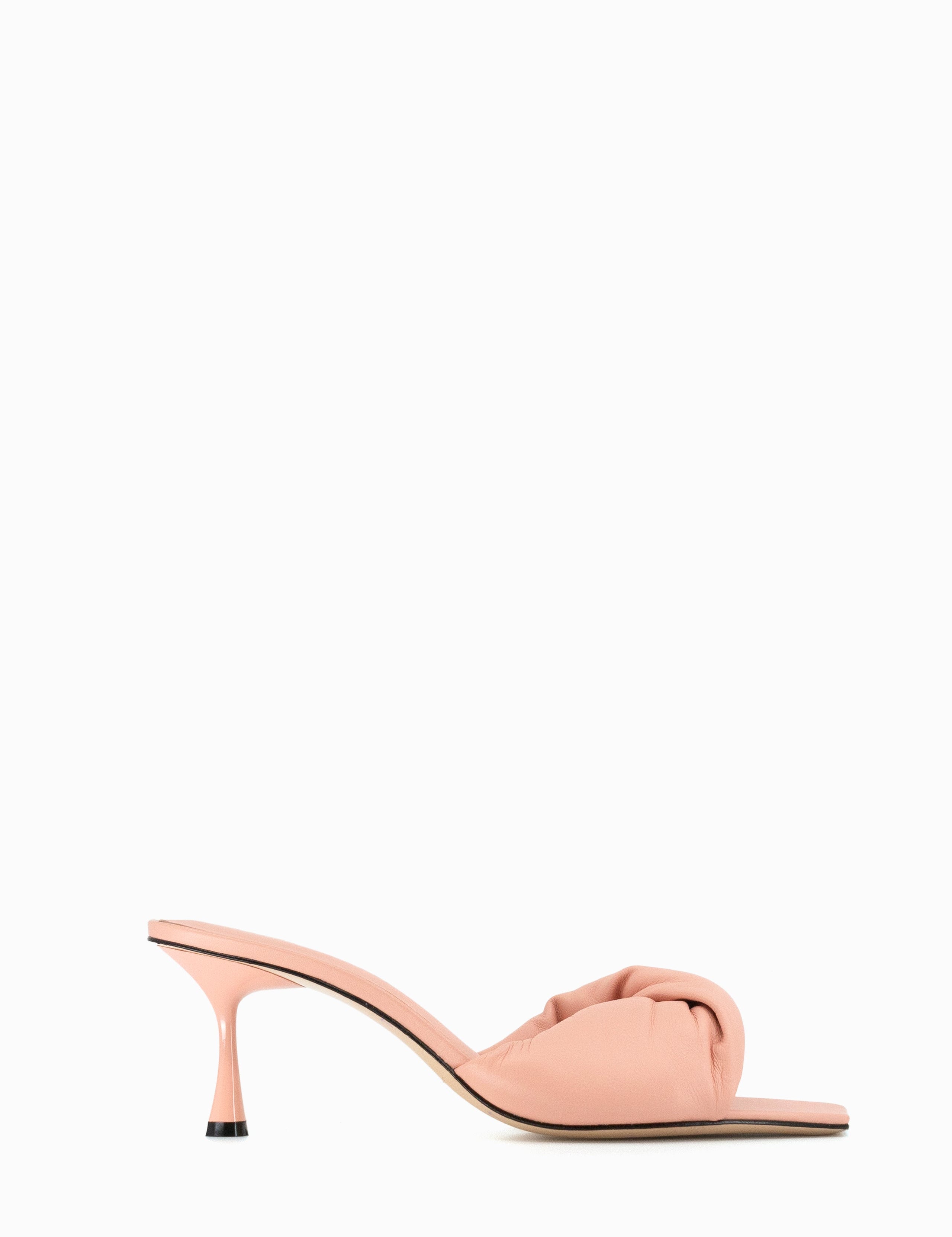 F406CFS_TWISTED_70_HEEL_SALMON_A_ONLINE_be356ac1-e7c6-4204-a712-1fc00b198375.jpg