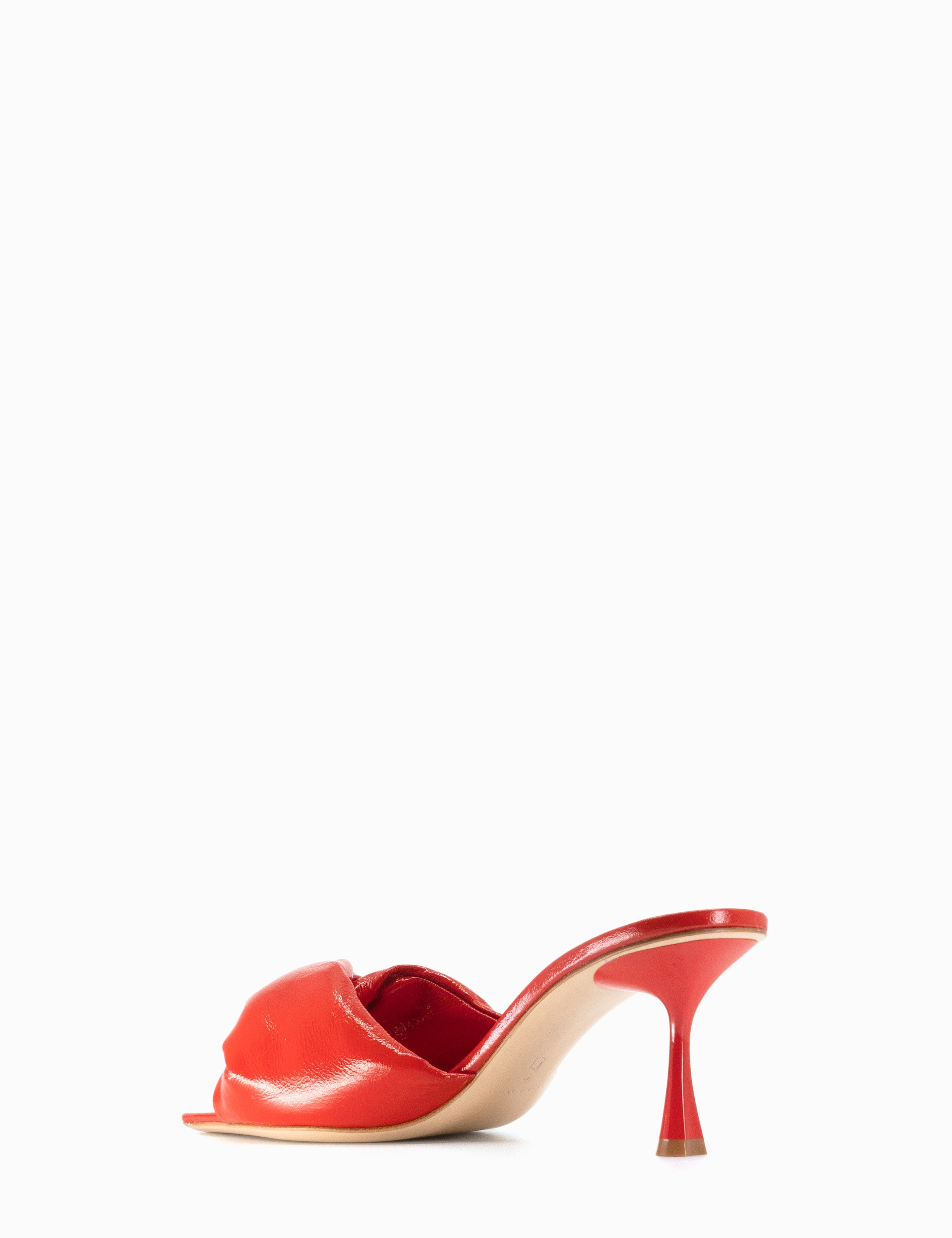 F406NLK_TWISTED_PATENT_70_HEEL_LOBSTER_B_ONLINE_bad7e9bf-a050-449d-8a13-952bf169edb9.jpg