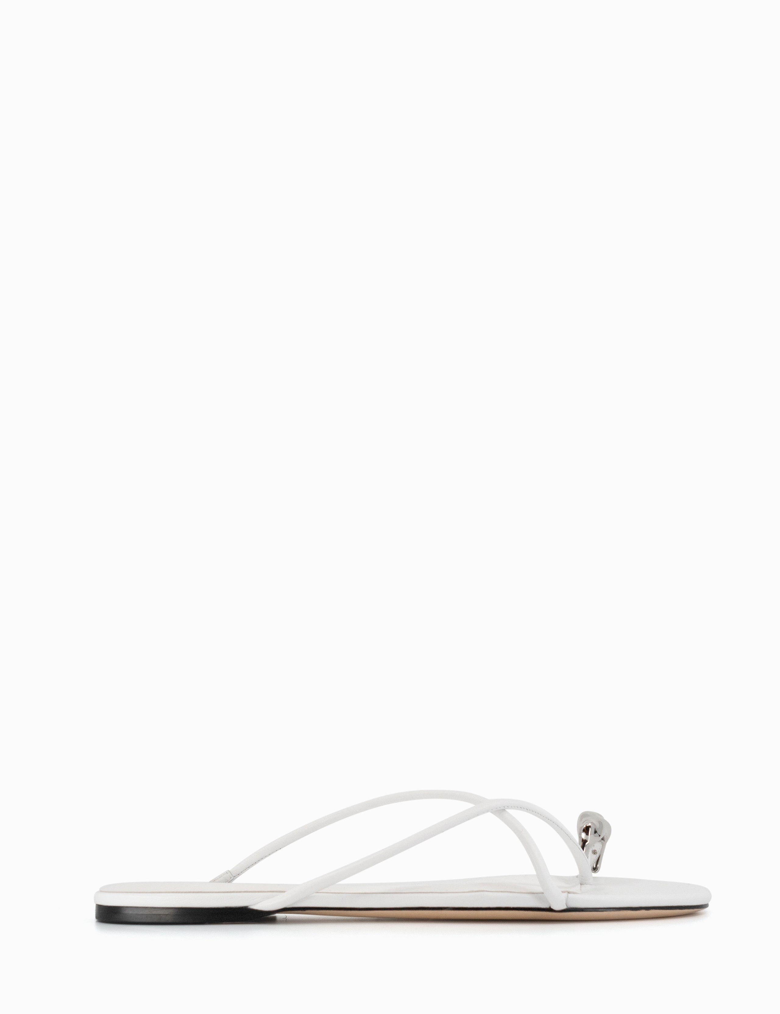 F521CFS_PEBBLE_RING_SLIDE_WHITE_A_ONLINE_4aef3095-b9d8-46bf-8fcb-29700b623c24.jpg
