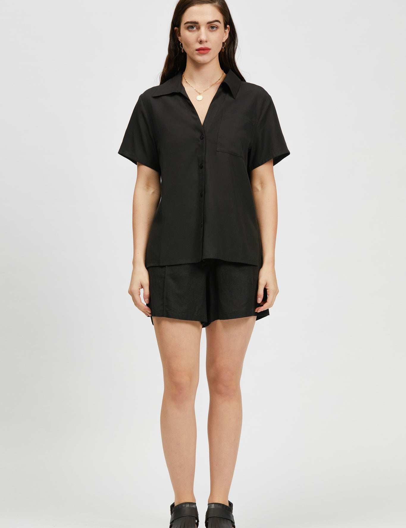 HoraShirtBlack_BulAug2314486.jpg