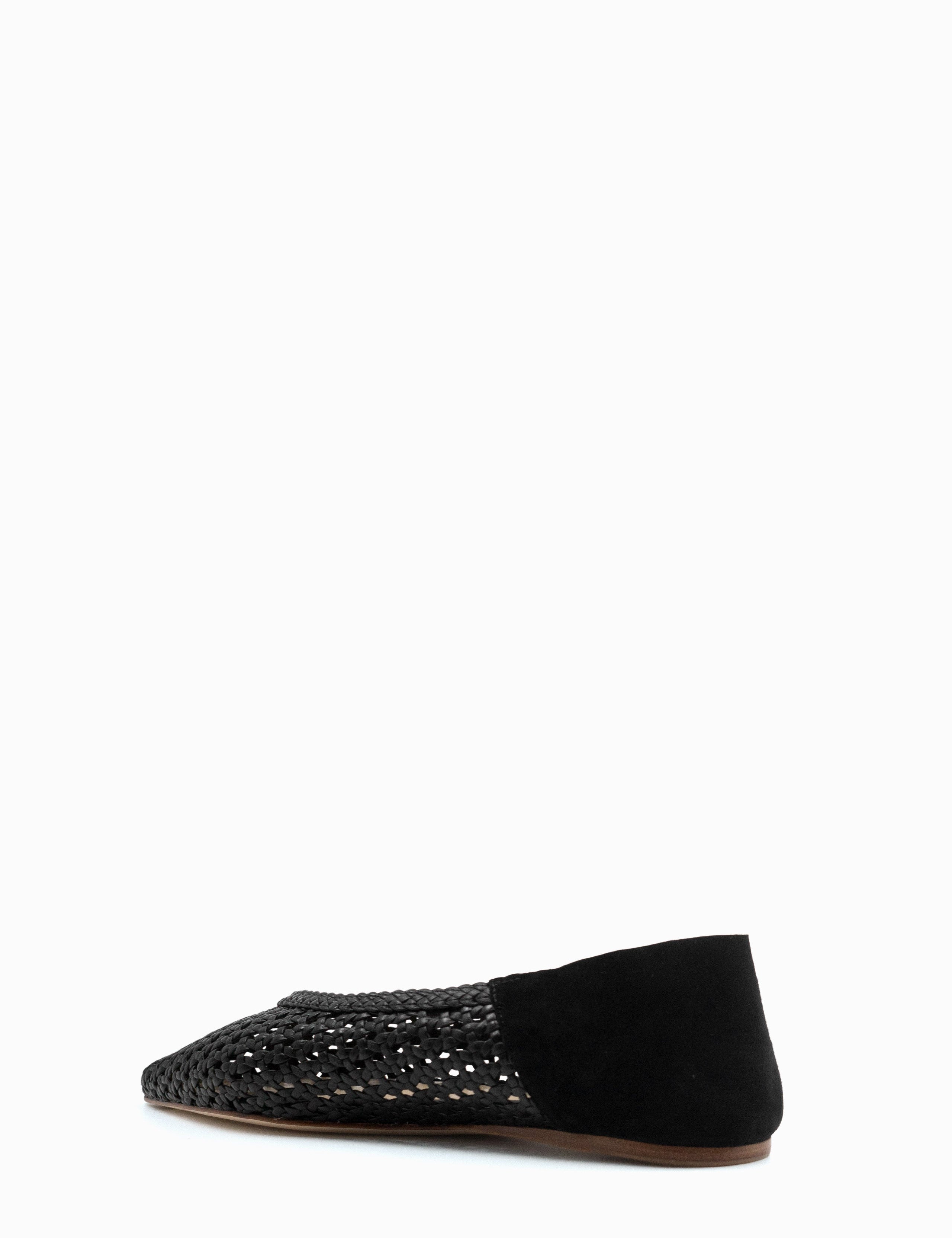 LATTICE-BABOUCHE-SLIPPER-BLACK-C_8f4660fb-0170-4898-af22-b81c64564ea3.jpg