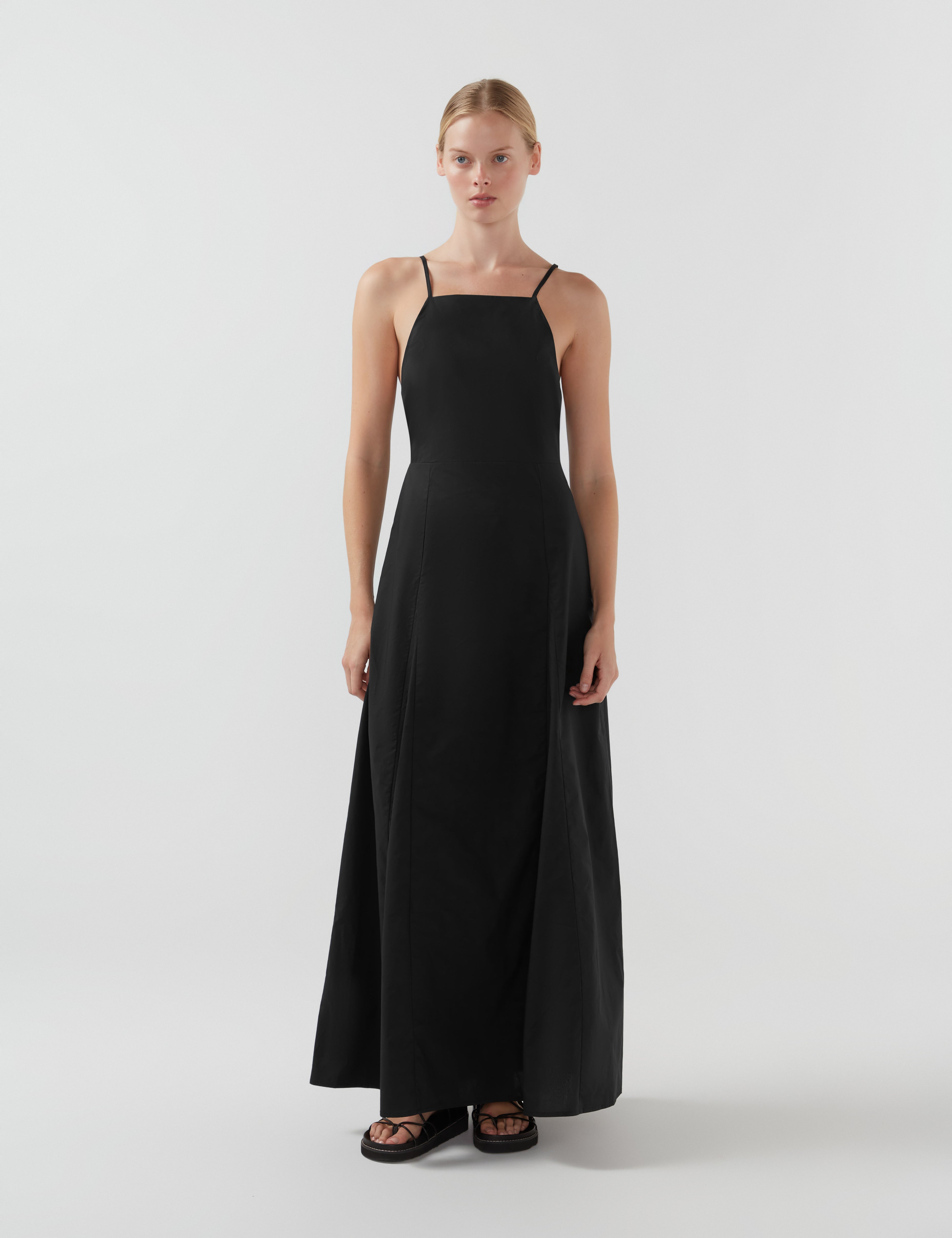 RORY_MAXI_BLACK_003.jpg
