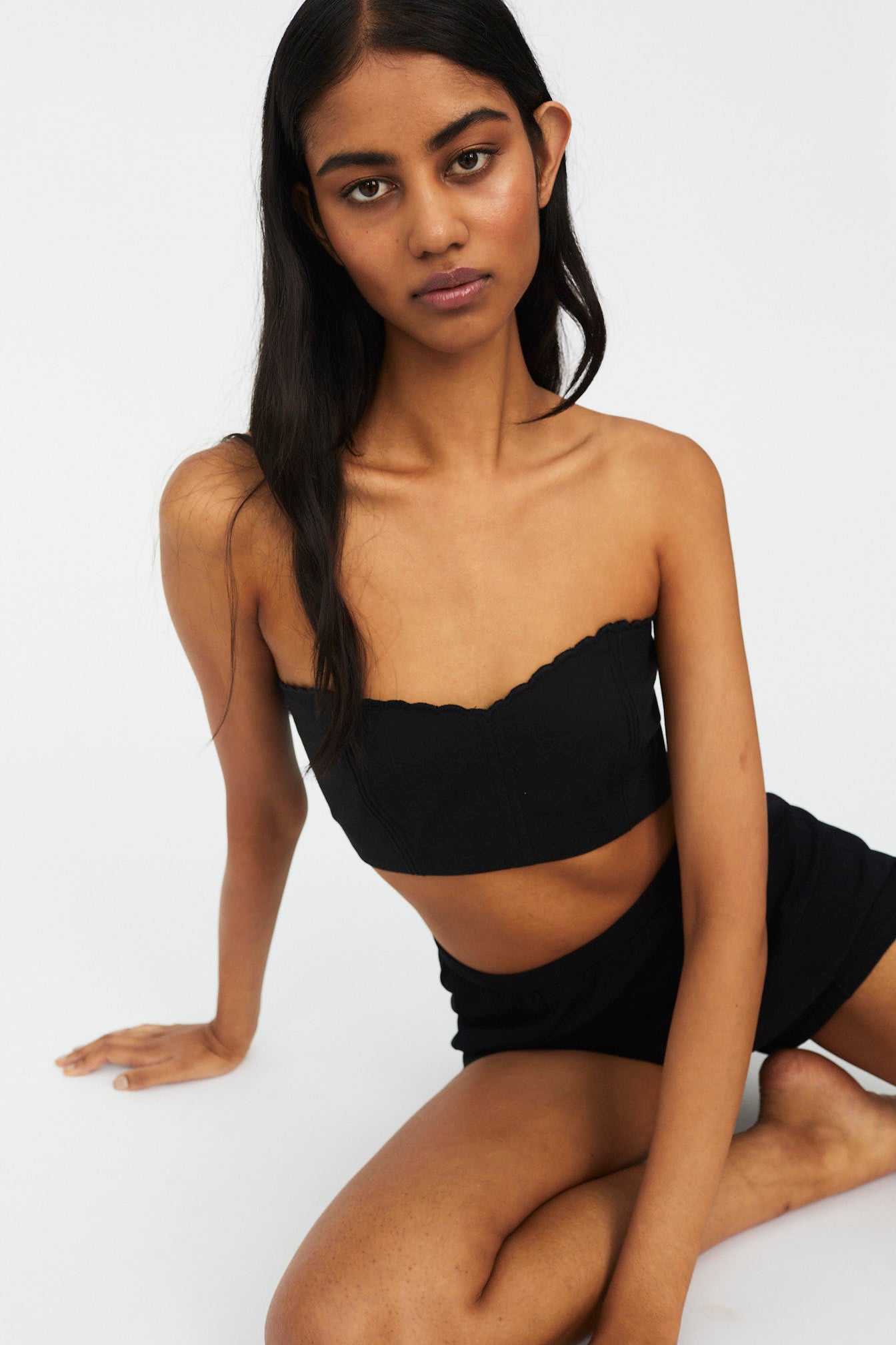 VAN BODICE BLACK
