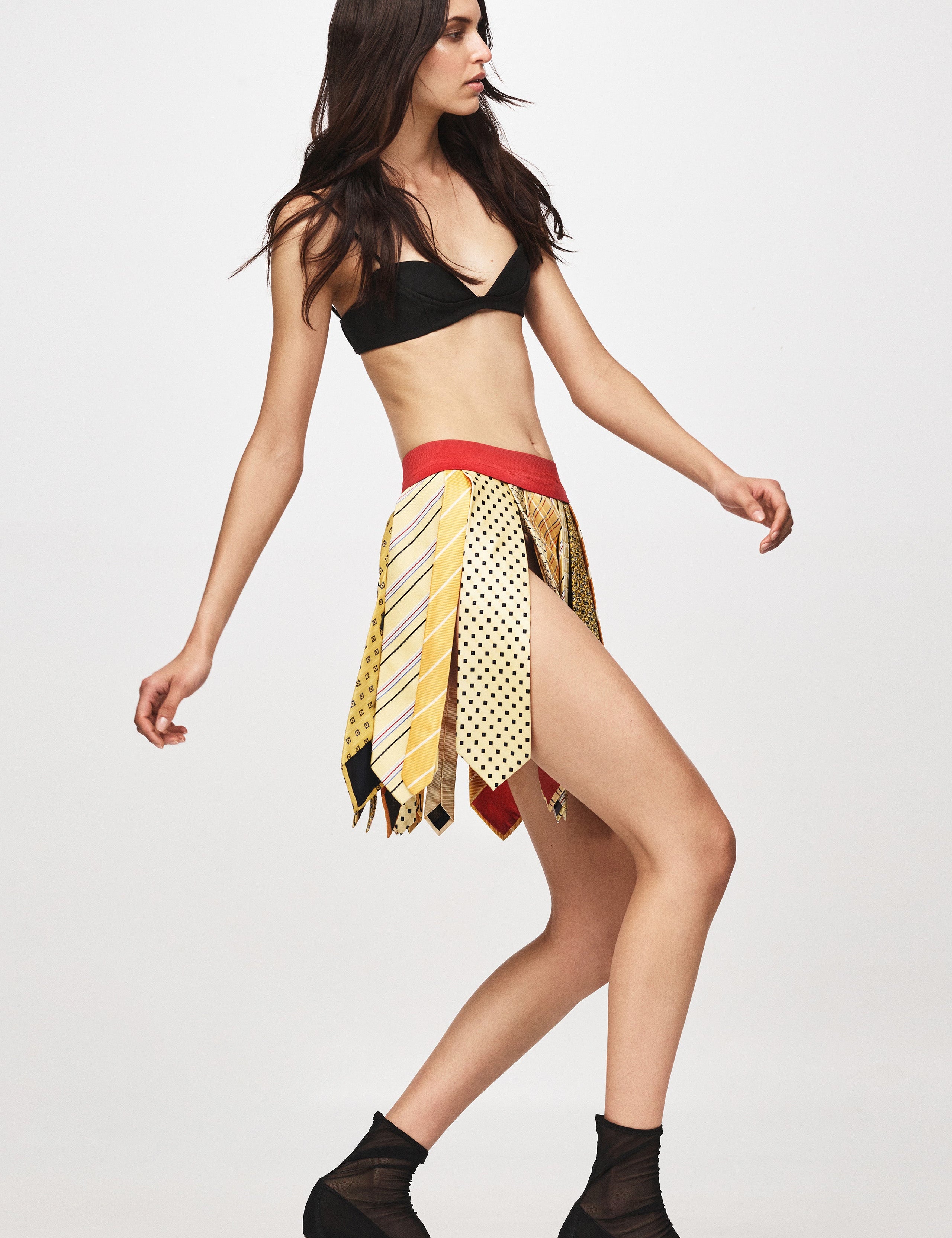 STUDIOAMELIA_Pre-Fall2023_web_byBrunaVolpiandJakeTerrey_16_4f465255-7a1c-4b90-b3cb-8c0ca64346bd.jpg