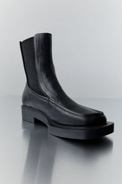 Square Boot - Black