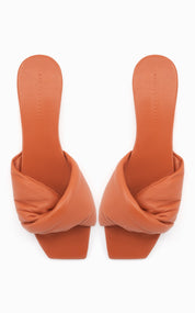 Twist Front 10 Flat | Terracotta