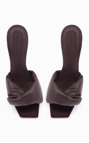 Twist Front 75 Heel | Chocolate