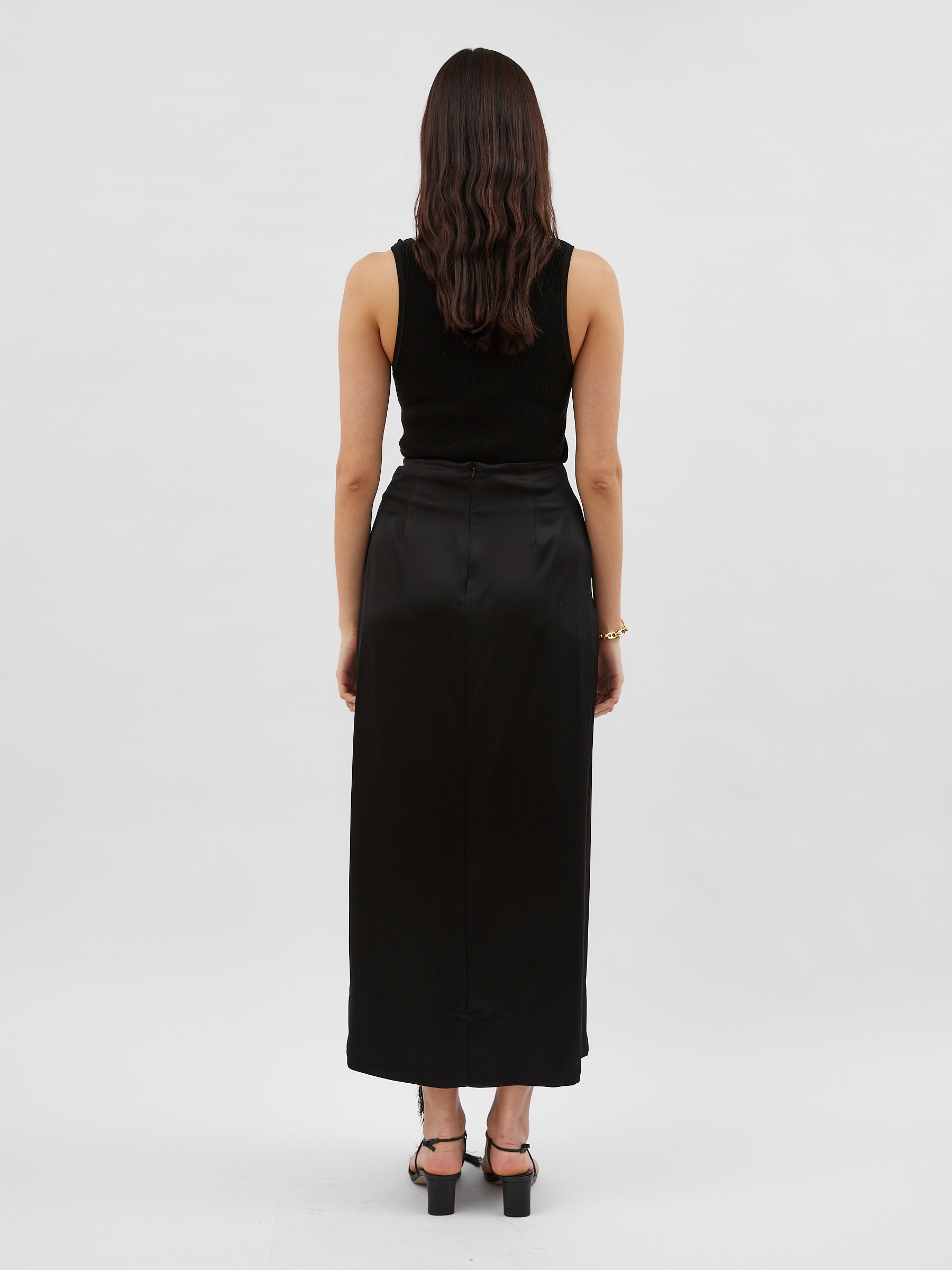 Mono Split Column Skirt Black