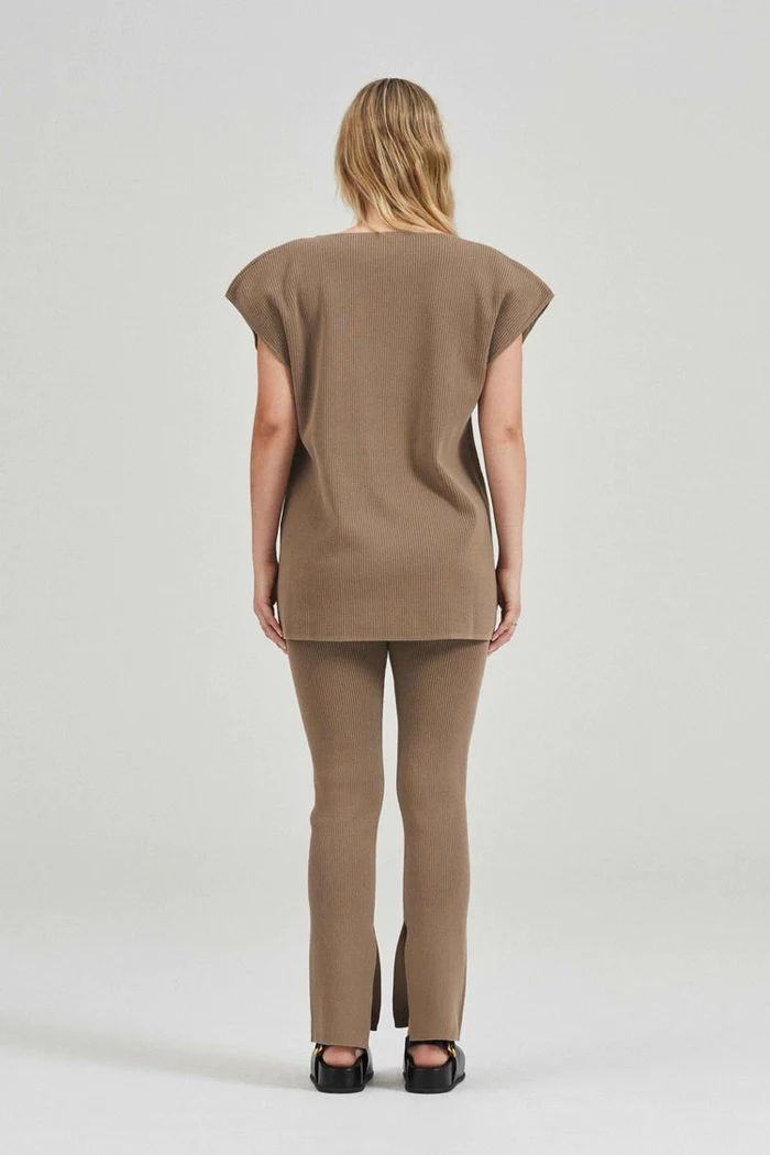 The Anais Rib Knit Vest Taupe