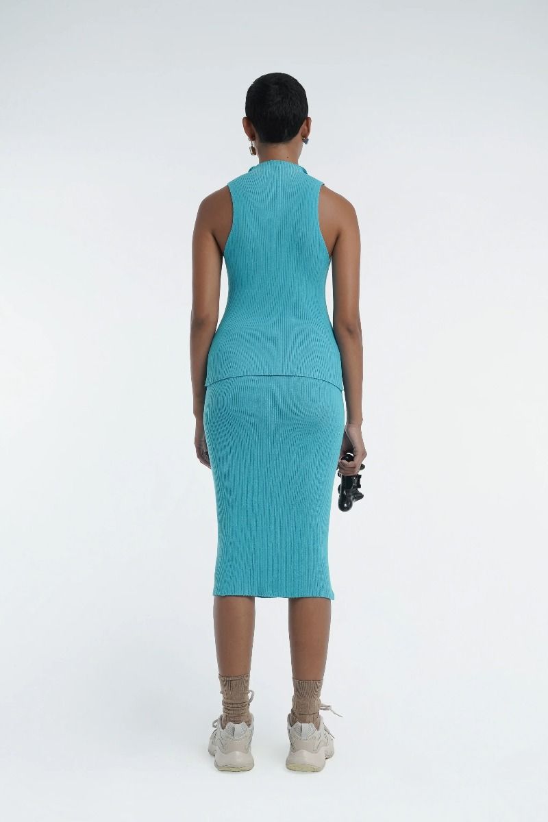 Button-Up Kick Skirt in Aqua