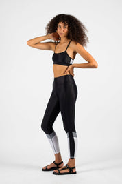 Stand Strong Leggings Black and white