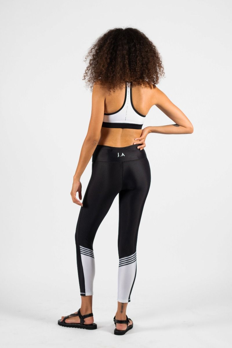 Stand Strong Leggings Black and white