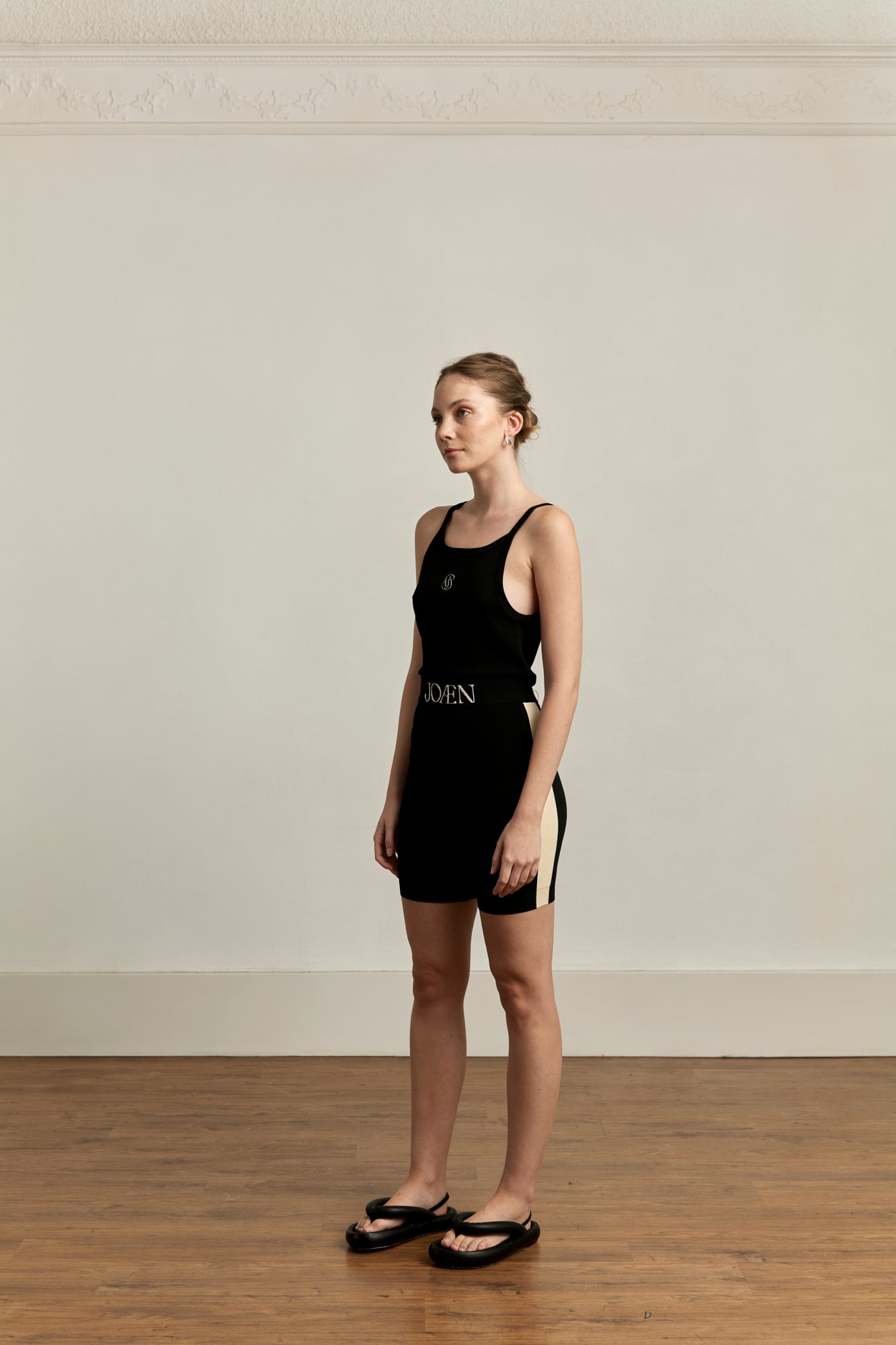 Calli Singlet | Black