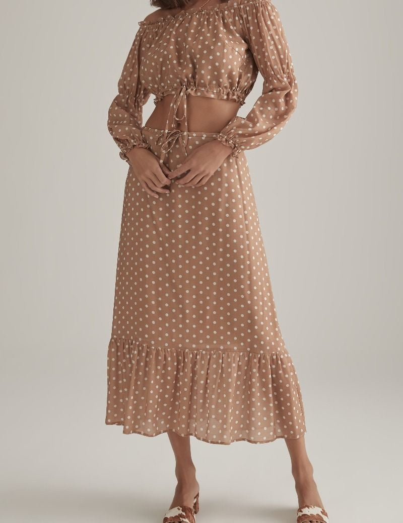 jolinn_top_philly_skirt_tan_polka_0499_fc41b917-1ed3-47ed-9e7b-0225beba5d8d.jpg