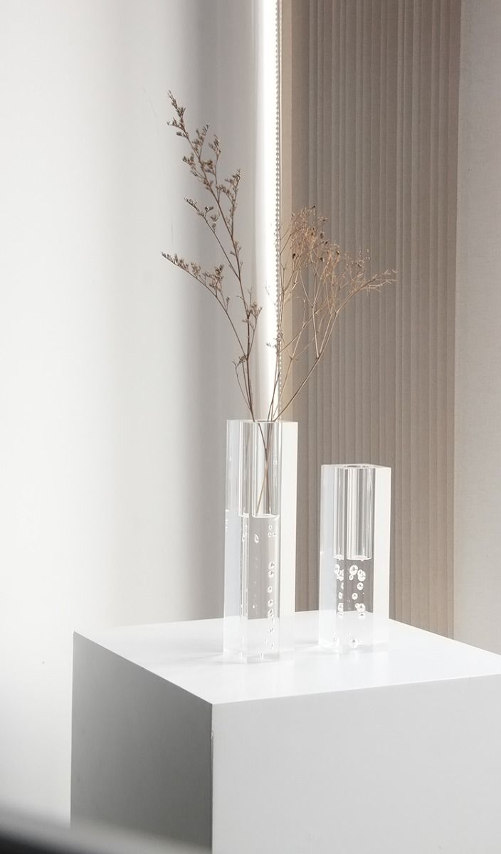 Leonie Vase - L