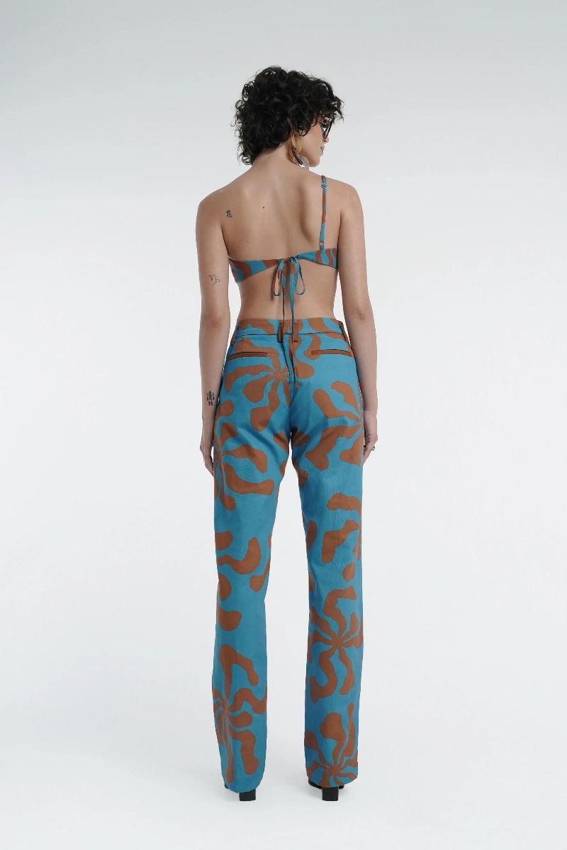 Low Rise Straight Trouser in Hawaii